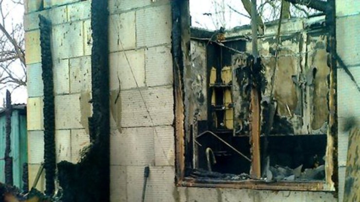 У семьи украинского солдата сгорел дом в Броварах (фото)