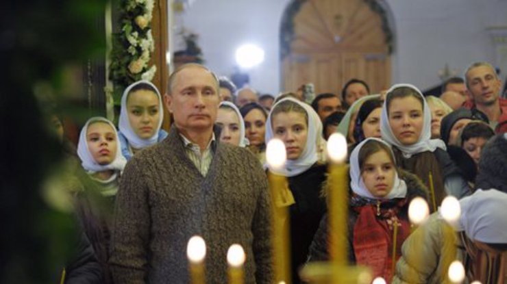 Путин в Рождество молился в Воронеже (фото)