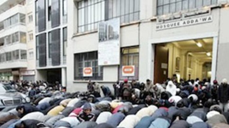 На юге Франции обстреляли мечеть
