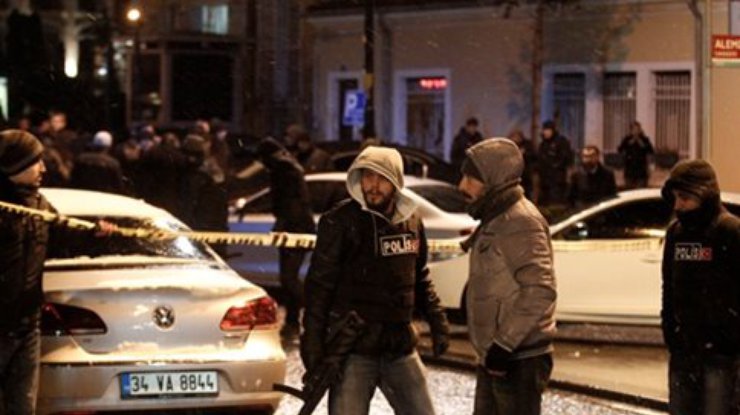 Взорвавшая полицейских в Стамбуле смертница оказалась россиянкой
