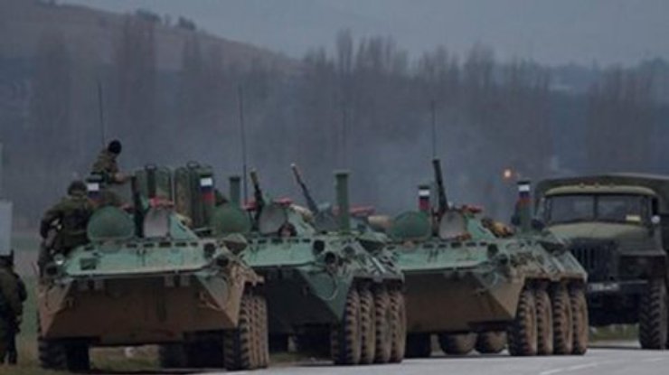 Военные России на 200 танках пересекли границу Украины