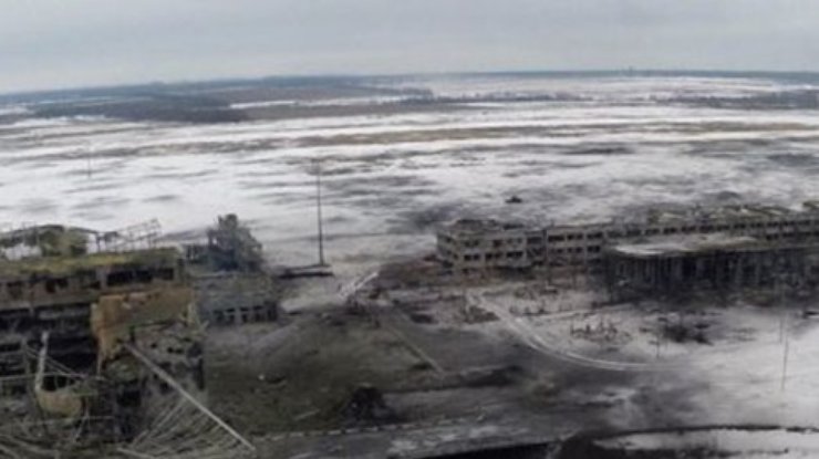 ОБСЕ: Террористы отравили газом 80 киборгов в аэропорту Донецка