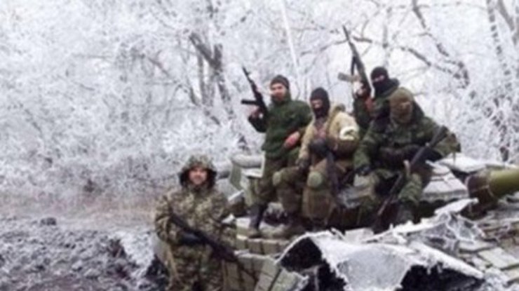 Террористы уменьшили количество обстрелов на Донбассе