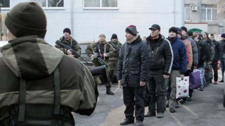 184 военных Украины остаются в плену у террористов