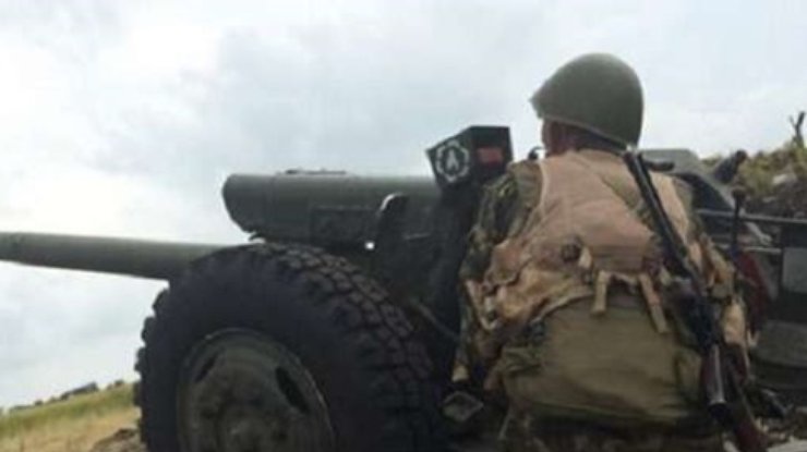 Под Докучаевском бойцы уничтожили 2 минометных расчета террористов