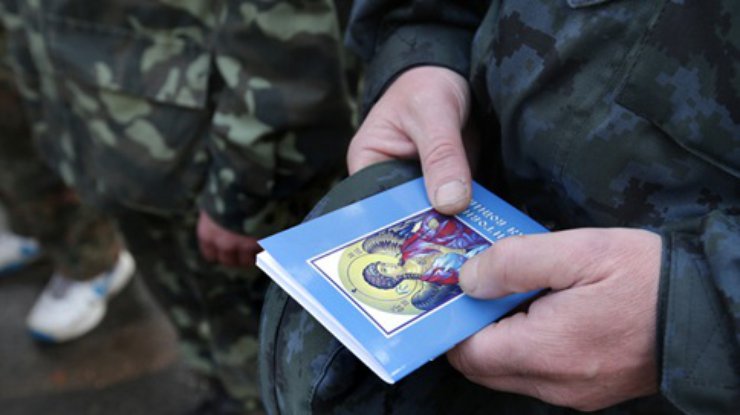 Трое военных погибли и 15 ранены на Донбассе 27 января