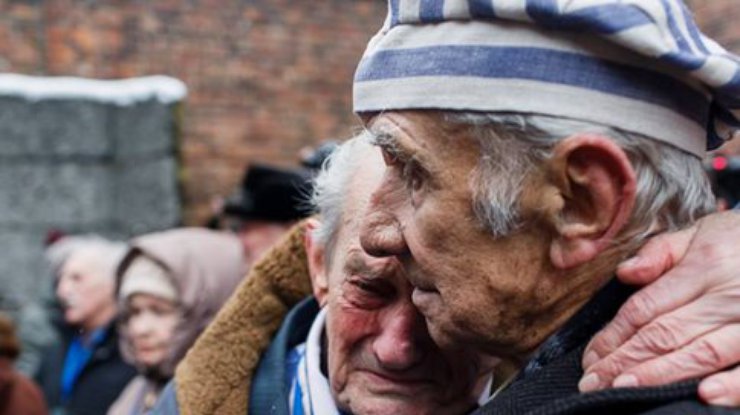 90-летний узник освенцима разозлил россиян