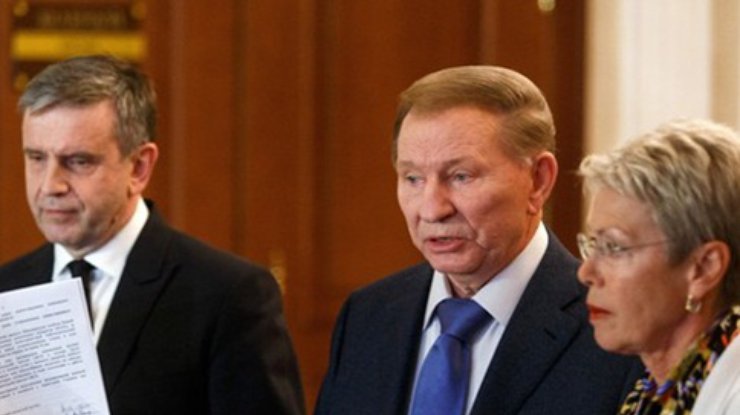 Кучма, Зурабов и Тальявини прибыли в Минск на переговоры