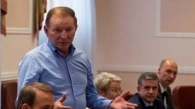 Кучма заявил о срыве переговоров в Минске