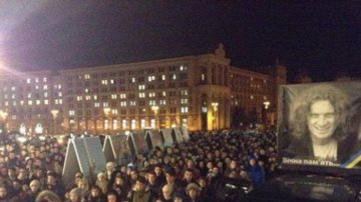 На Майданах Украины почитают память Кузьмы (фото)
