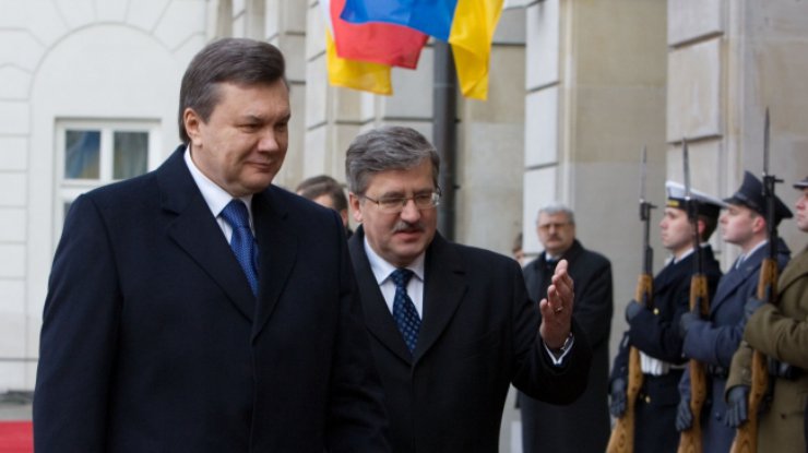 Официальная церемония встречи Виктора Януковича и президента Республики Польша Бронислава Коморовского