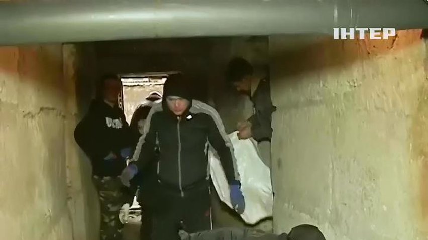Фанати "Дніпра" розчистили 6 бомбосховищ Дніпропетровська