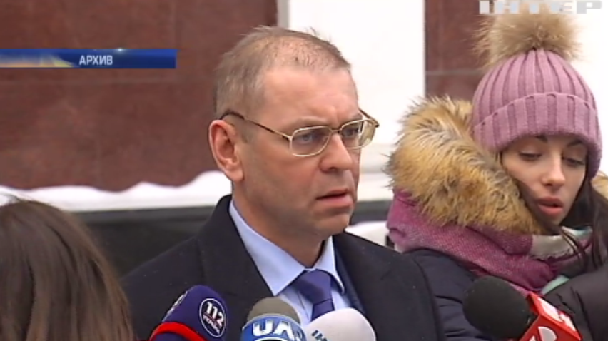 Дело Пашинского: депутат носил оружие из-за "страха перед ФСБ"