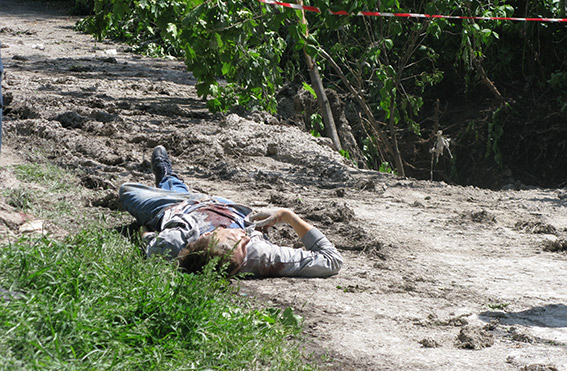 9(19) В ходе обстрела Марьинки в Донецкой области есть убитые
