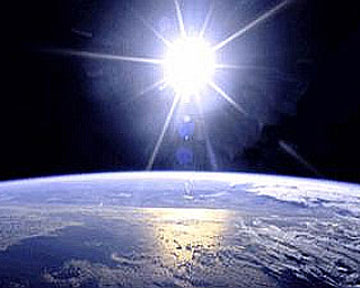 Ежегодно Земля удаляется от Солнца в среднем на 15 сантиметров. Фото NASA