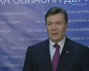 Янукович хочет поднять престиж рабочих профессий