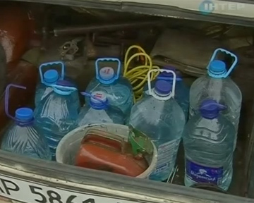 Без питьевой воды уже несколько дней остается 120-тысячный Бердянск