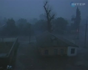 Дожди принесли в Украину беду