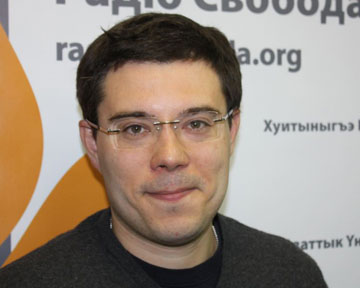 Освобождением Луценко хотят рассорить оппозицию, - политтехнолог
