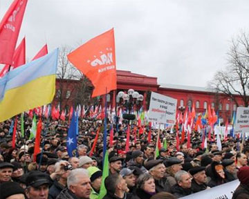 Оппозиция на митинге приняла резолюцию