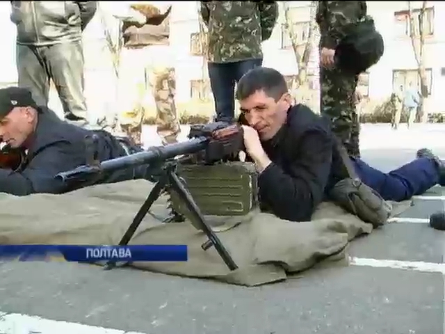 В полтавском военкомате проходят военные учения частично мобилизованных (видео)