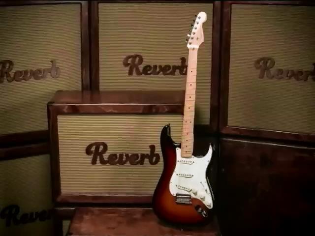 В США за 250 тысяч долларов продали первую серийную гитару Fender (видео)