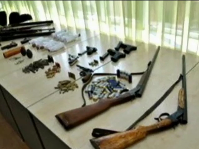 СБУ обнаружила на Львовщине большой арсенал оружия (видео)