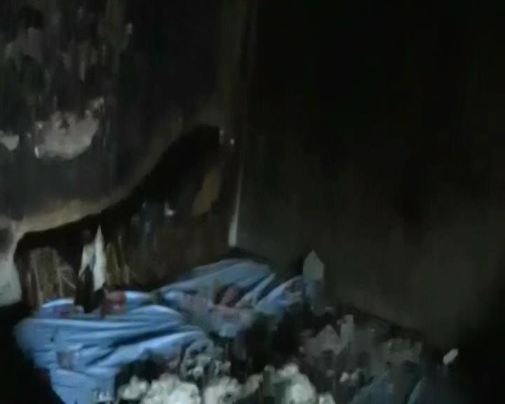 На Сумщине четырех человек спасли из горящей квартиры (видео)