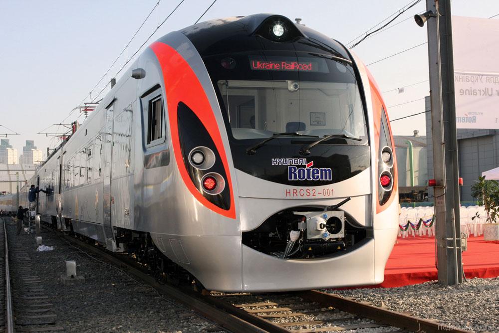 "Укрзалiзниця" возвращает поезда Hyundai на маршруты