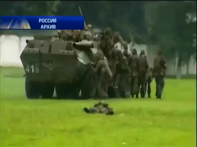 Россия у границ Украины снова проводит военные учения (видео)