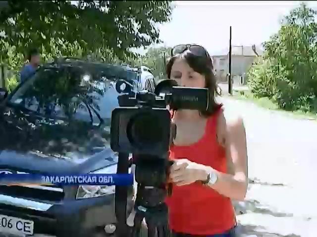 Возле пикета на трассе Киев-Чоп появились журналисты Russia Today (видео) (видео)