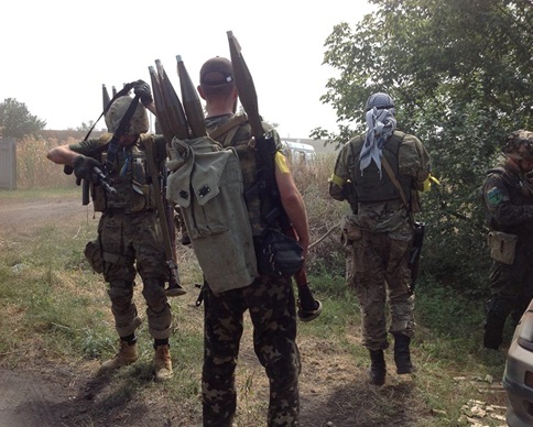 Батальон "Донбасс" набирает второй состав добровольцев на восток