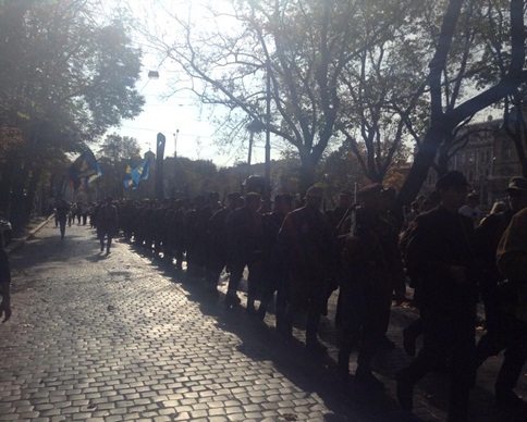 В центре Львова проходит Марш славы Украинской повстанческой армии (фото)