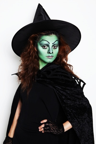 Быстрый способ сделать костюм ведьмочки