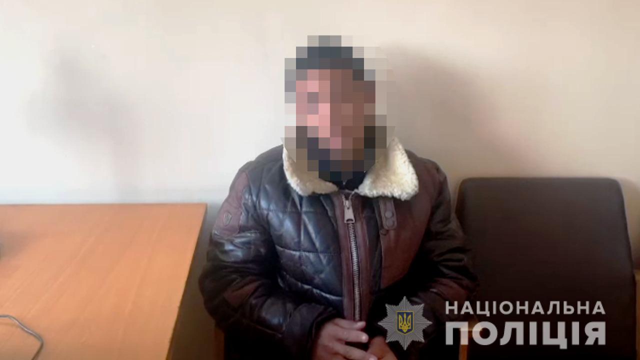 Отказался просить булочки: под Одессой двое мальчишек убили бездомного