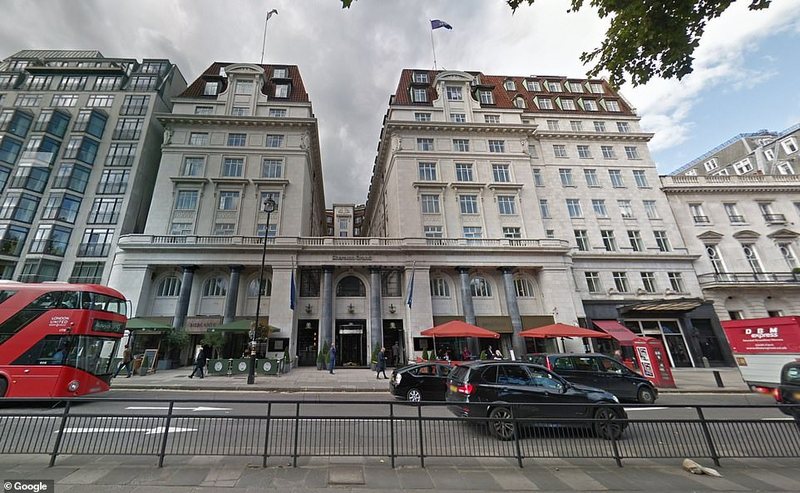 5-звездочный отель Sheraton Grand в Лондоне, принадлежащий Саттону