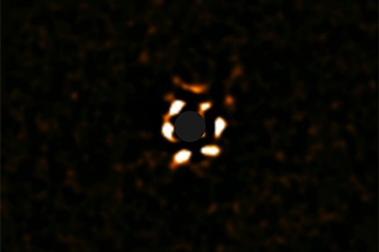 Снимок новонайденной планеты телескопом