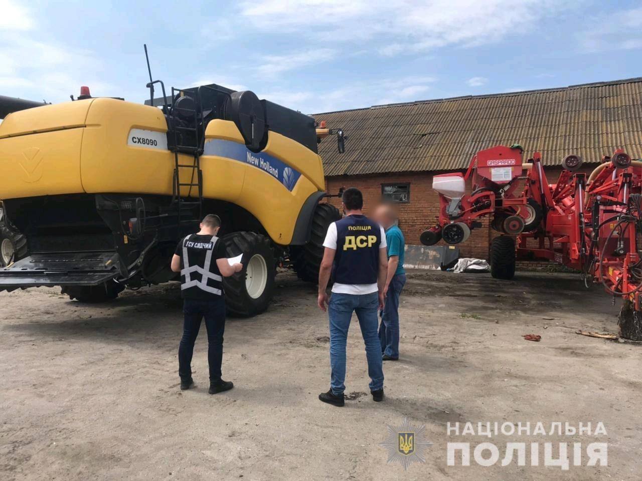 Ущерб на 200 миллионов: в Харькове группа рейдеров захватывала фермерские предприятия