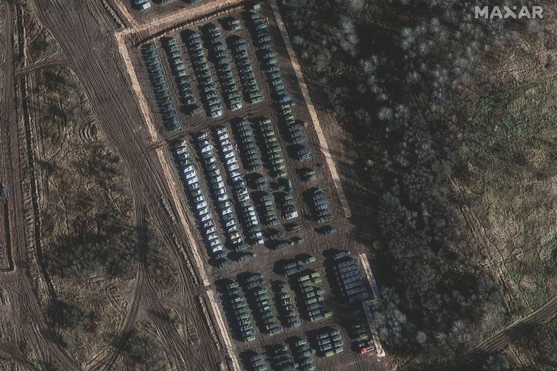 Группировка российских войск на окраине города Ельня в Смоленской области, 1 ноября 2021 года