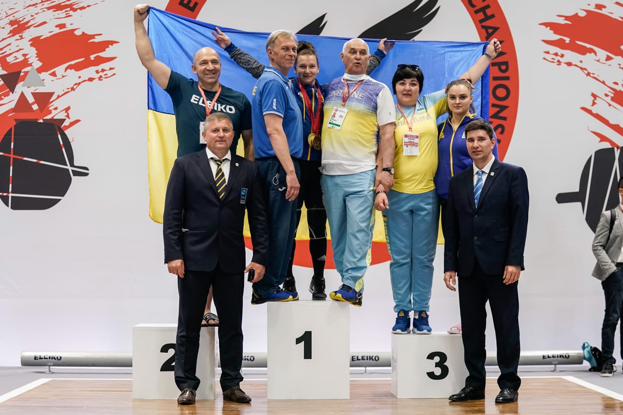 Жіноча збірна України з важкої атлетики виграла чемпіонат Європи