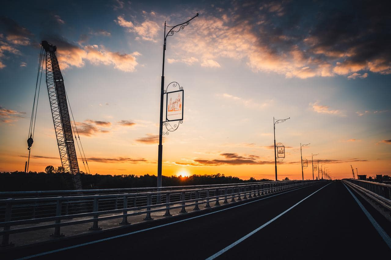 У Чернігові відкрили рух першою чергою нового мосту через Десну