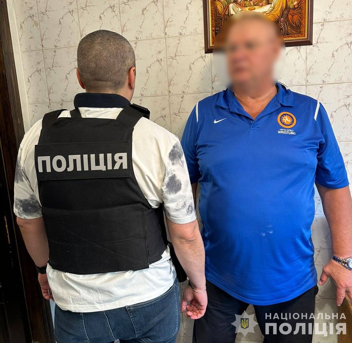 У Києві затримали "кримінальних авторитетів", які "сходках" ділили ринок ухилянтів