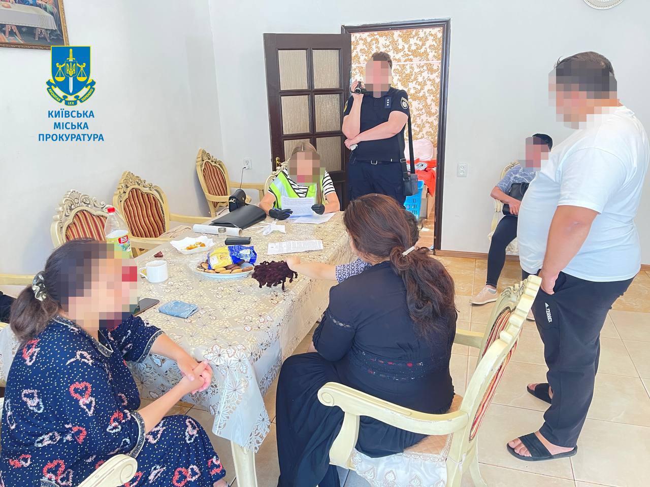 У Молдові затримали шахраїв, які привласнили 46 млн грн на авто та дрони для ЗСУ