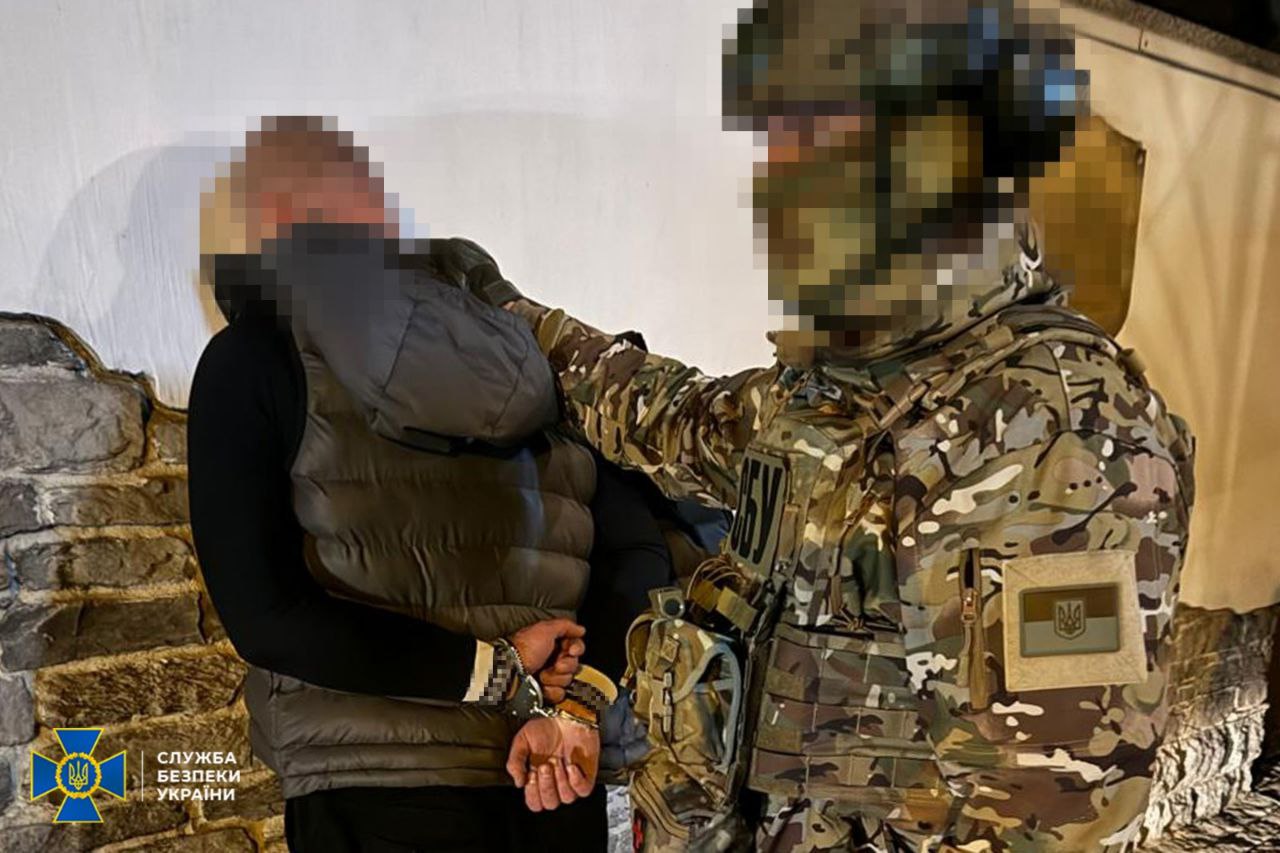 На Дніпропетровщині затримали банду рекетирів, яку очолював депутат місцевої ради