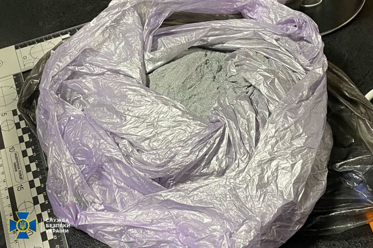 На Полтавщині затримали безробітну, яка готувала вибухи у ТЦК та райвідділі поліції