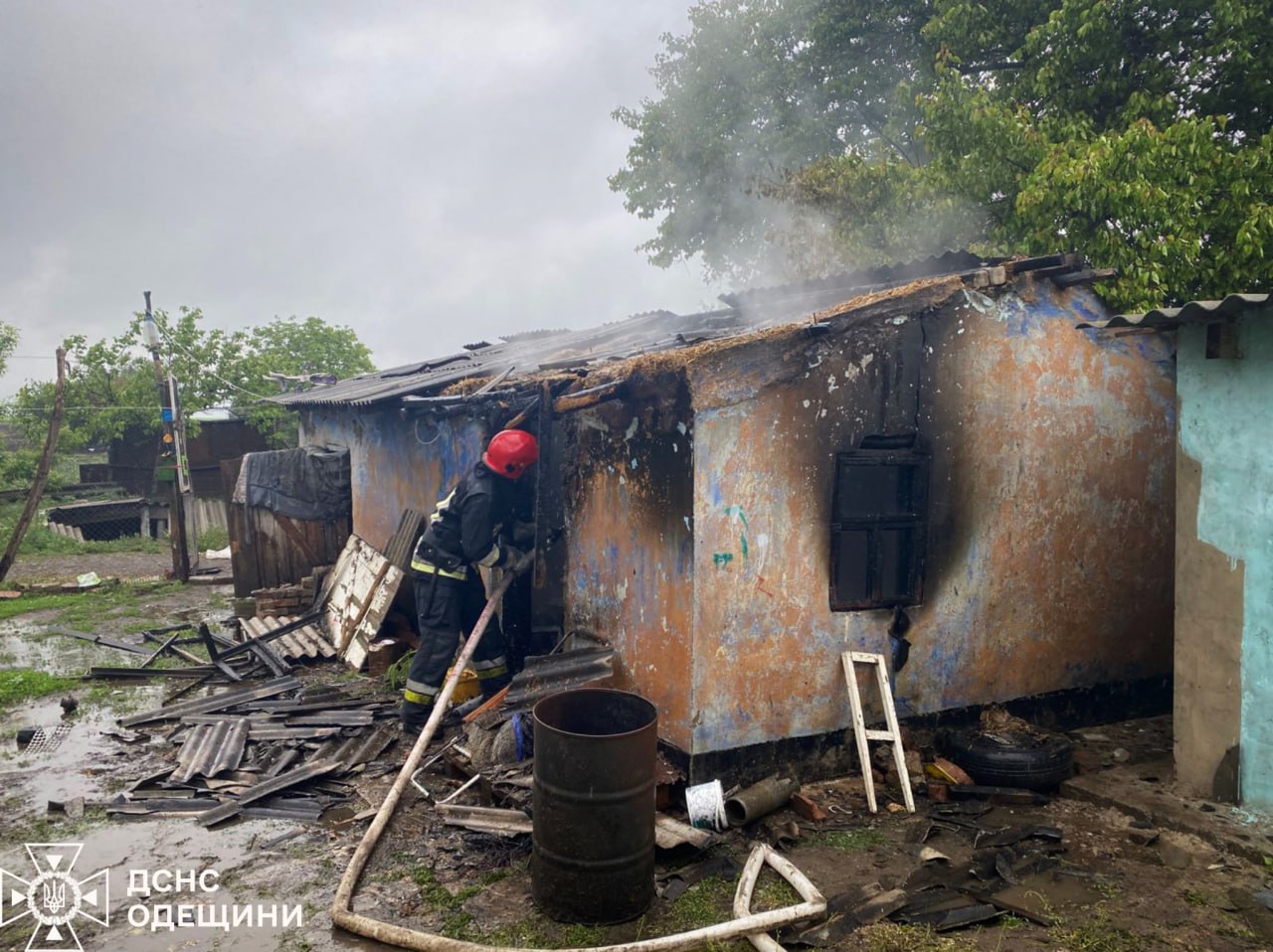 Під Одесою у гаражі згоріли двоє дітей