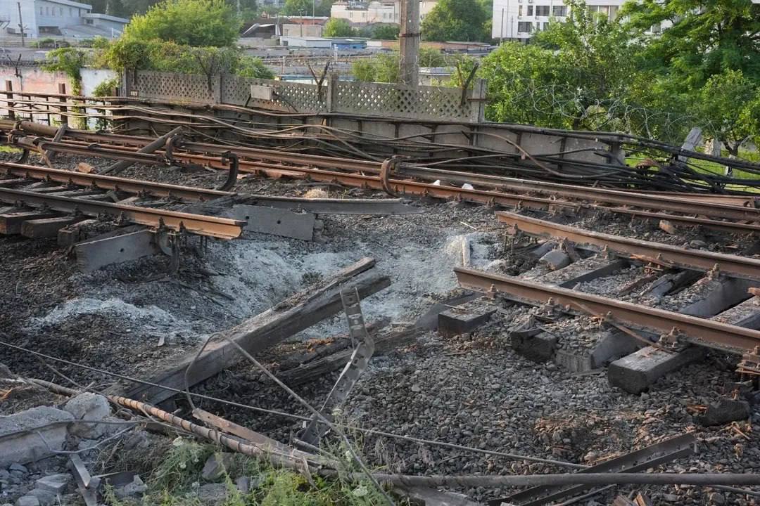 У Києві 4 загиблих, 20 постраждалих внаслідок нічного удару, пошкоджено метро