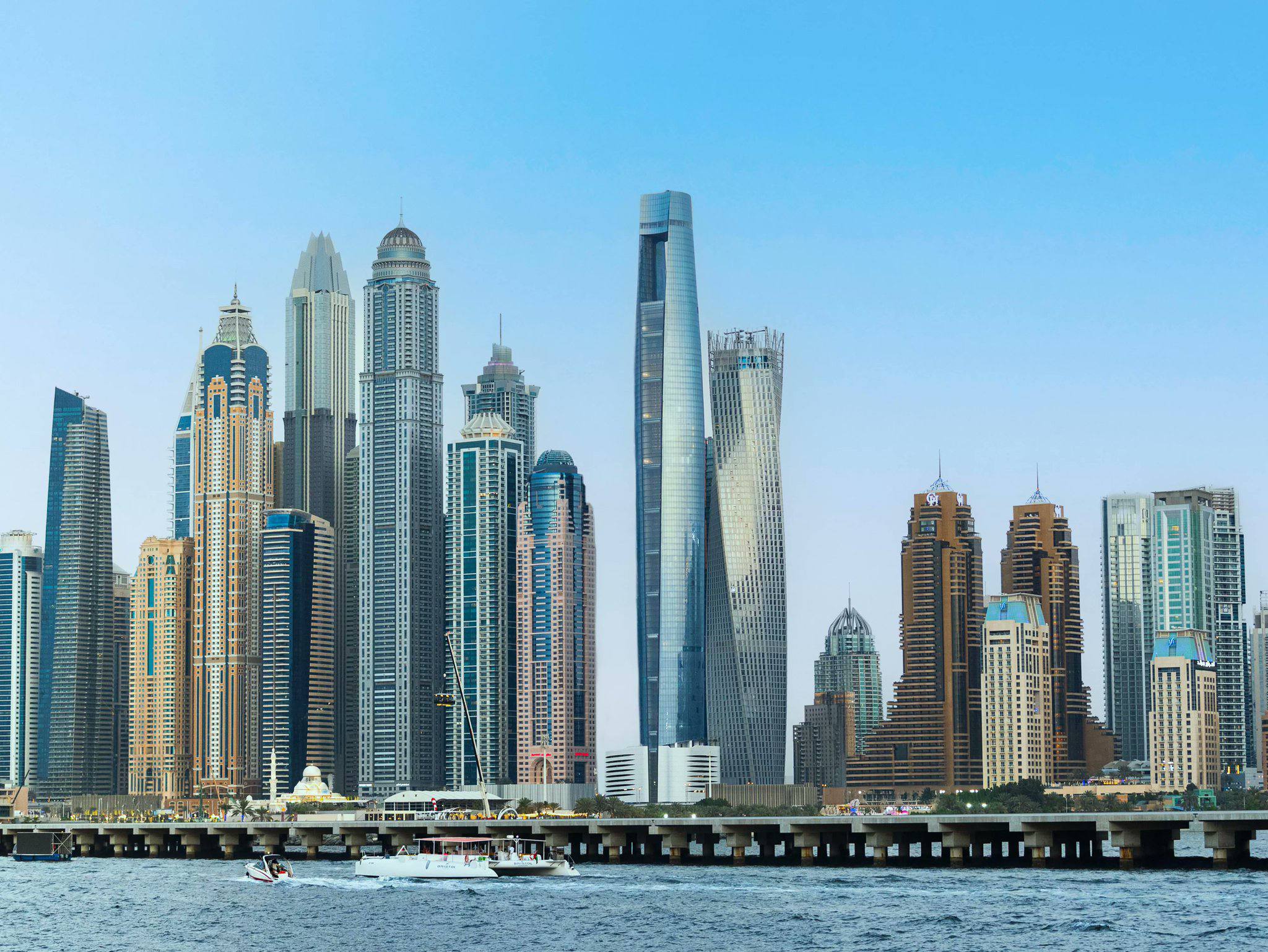 У Дубаї відкрився найвищий готель у світі Ciel Dubai Marina