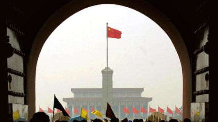 13 лет трагедии на площади Тяньаньмынь
