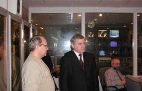 Визит Анатолия Кинаха на телеканал "Интер" или Награда нашла героя